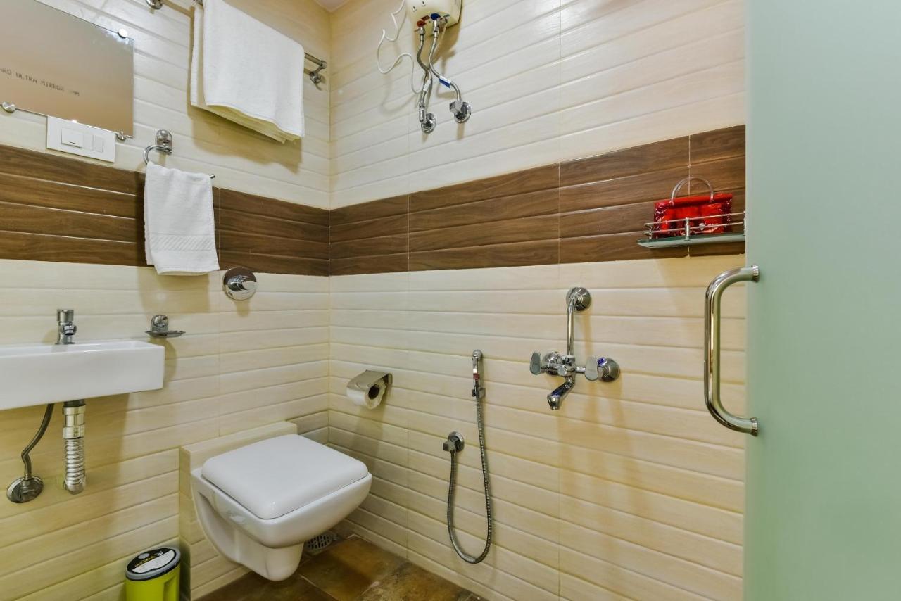 Capital O4482 Ascot International Hotel Mumbai Ngoại thất bức ảnh